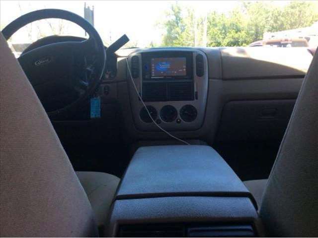 2004 Ford Explorer SUV